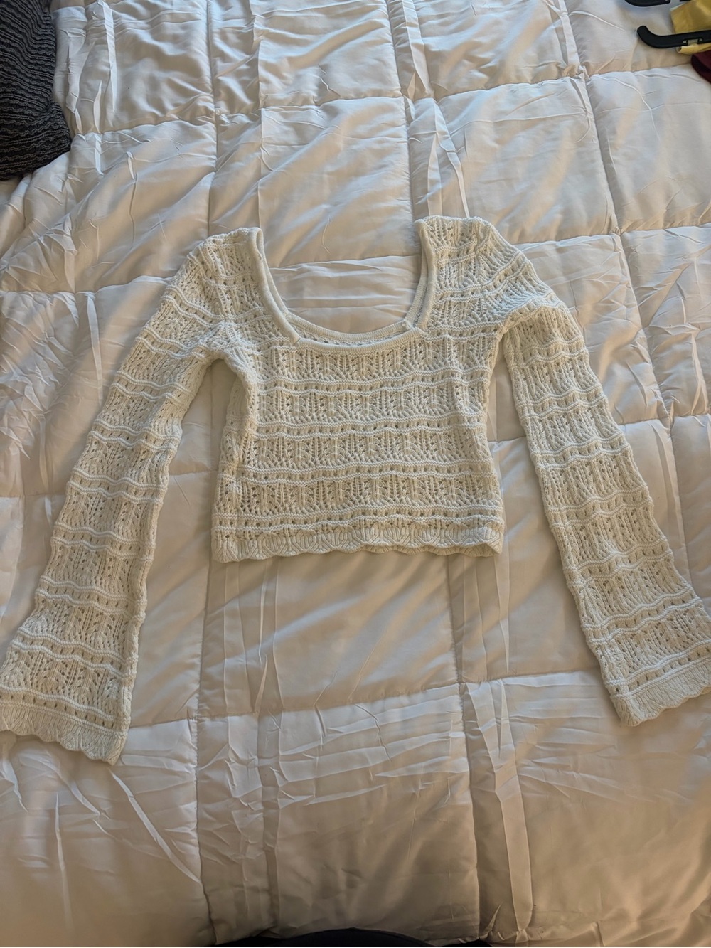 Cropped Cream Knit Scoop-Neck Women's Sweater